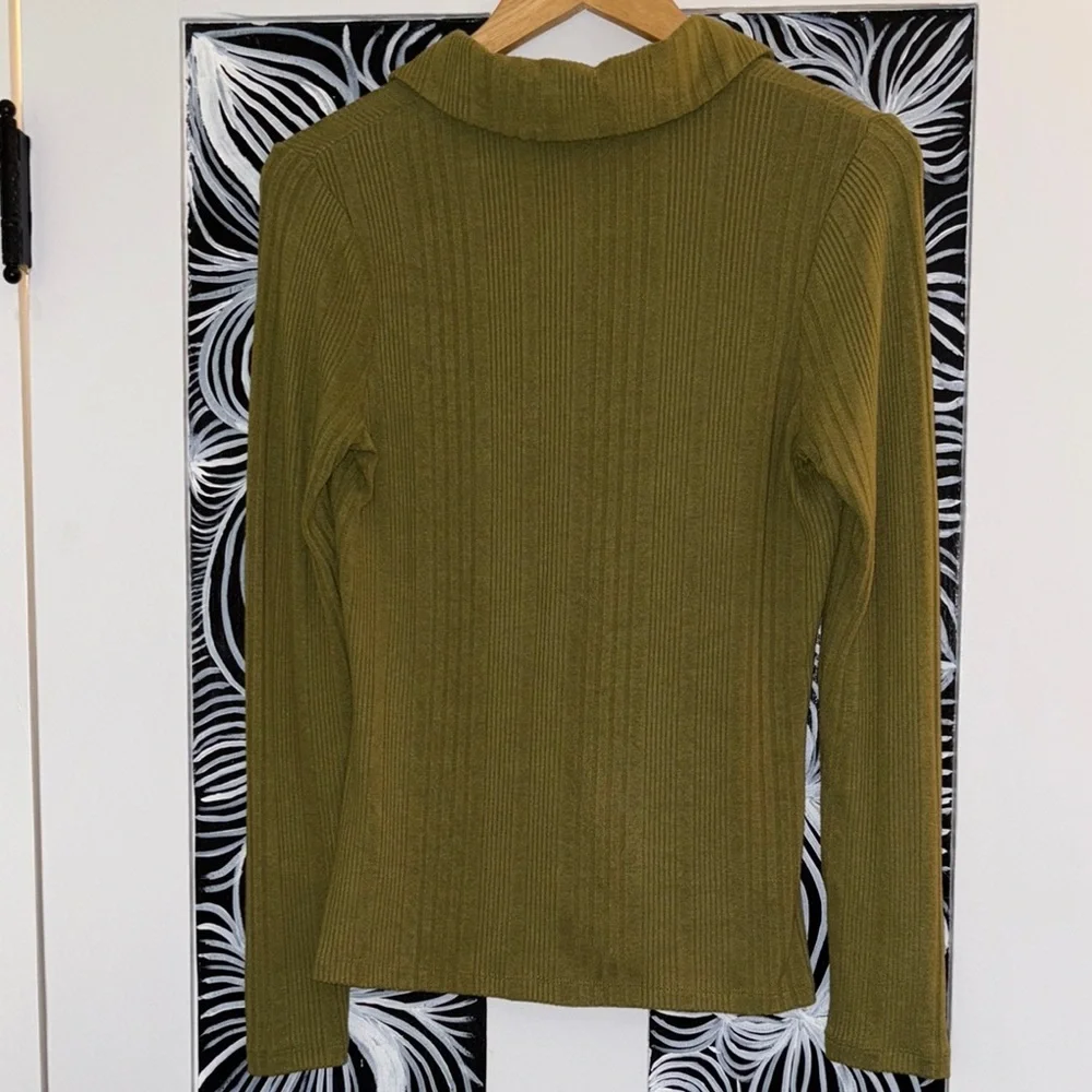 Boden Olive Green Ribbed Women's Top - Picture 5 of 6